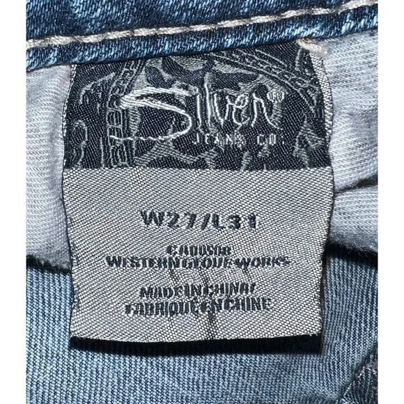 Silver Jeans Co. - Distressed Boot Cut Jeans - Size 27” - Picture 4 of 7